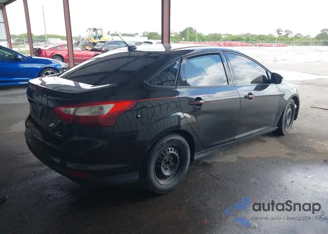 2014 Ford Focus Se из США, поврежденный, VIN 1FADP3F24EL381113